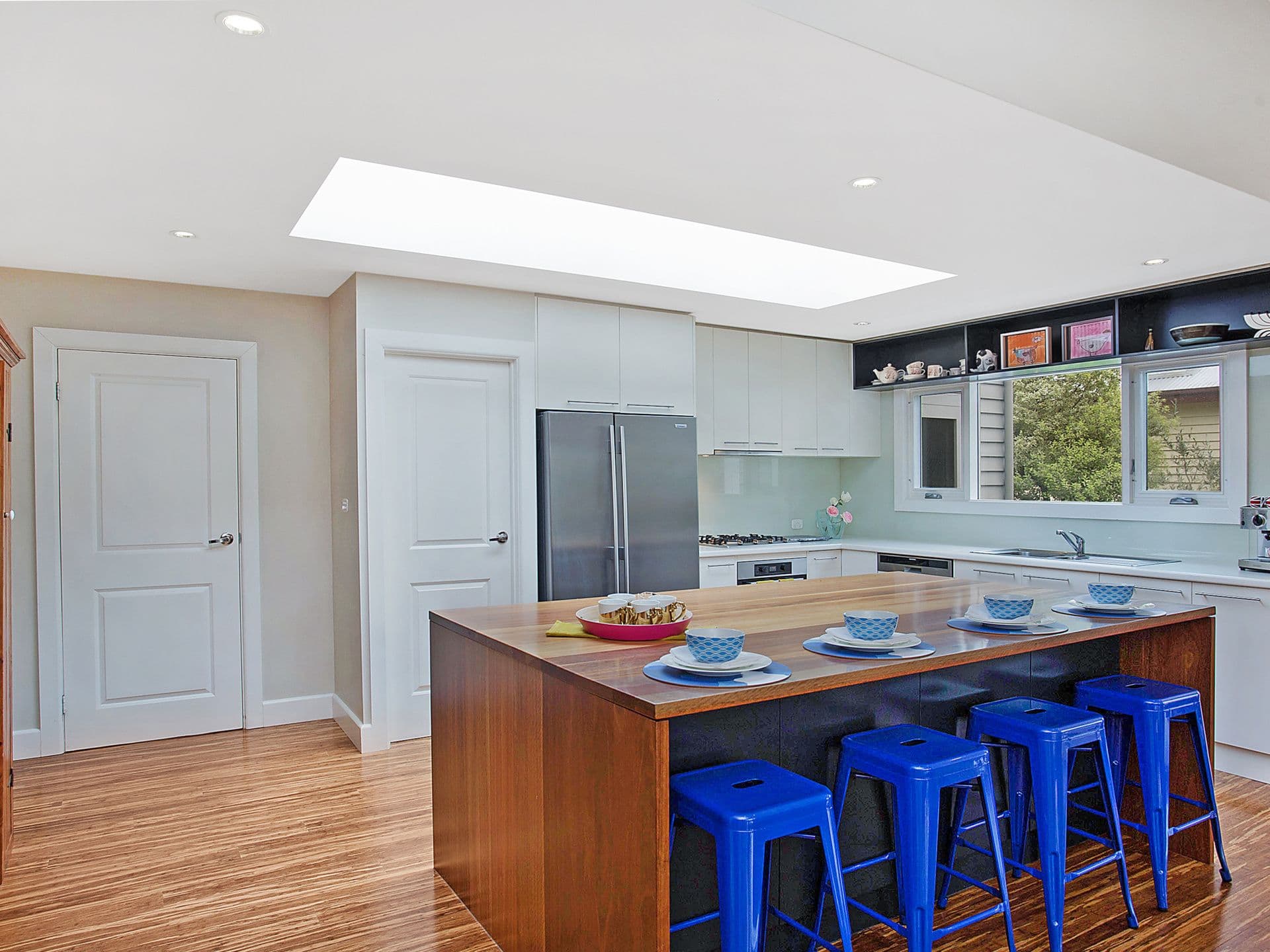 41 Lawrence Street, Camperdown VIC 3260, Camperdown - Thumbnail 3