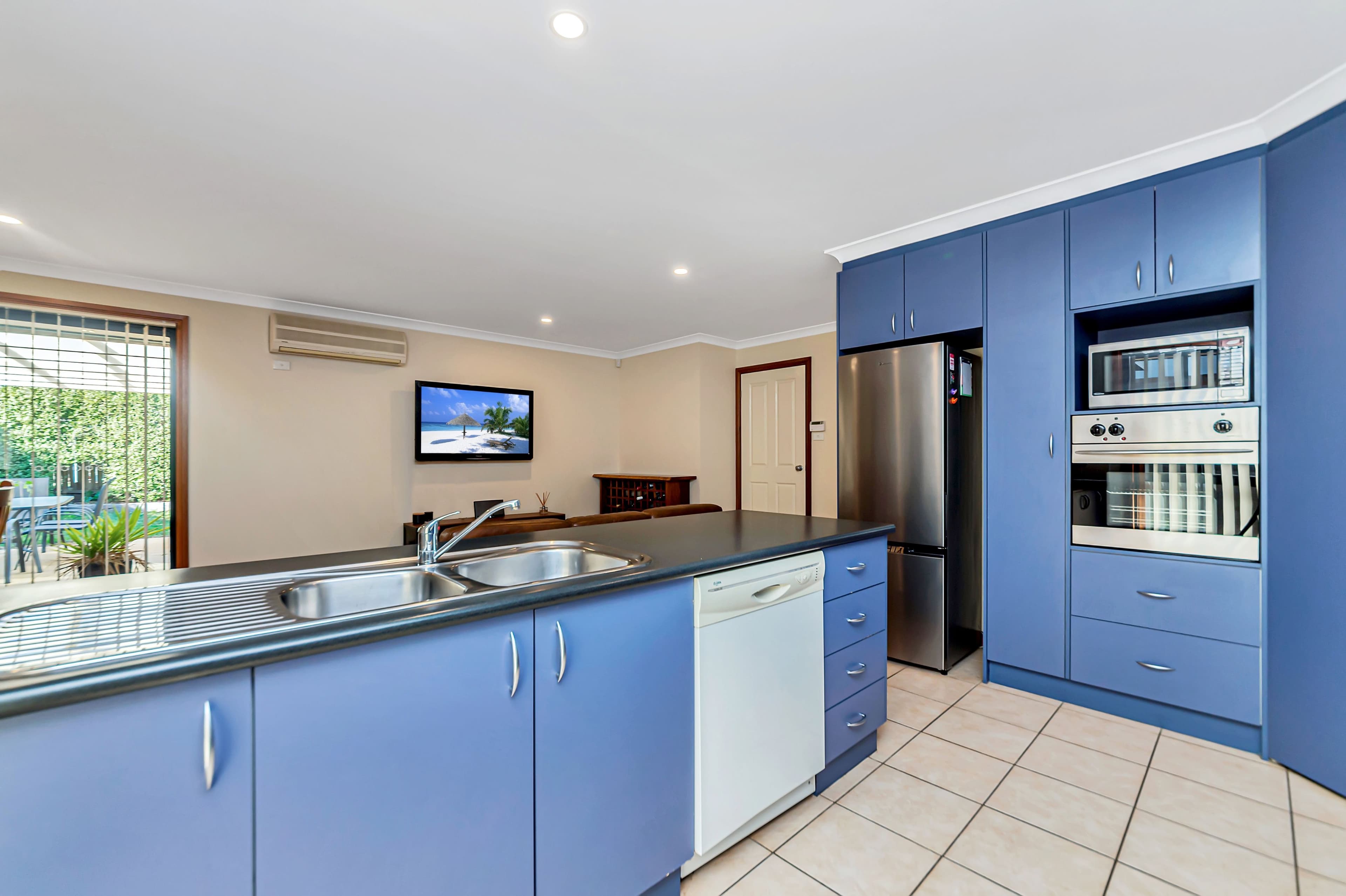 66 Stonehaven Circuit, Queanbeyan East - Thumbnail 6