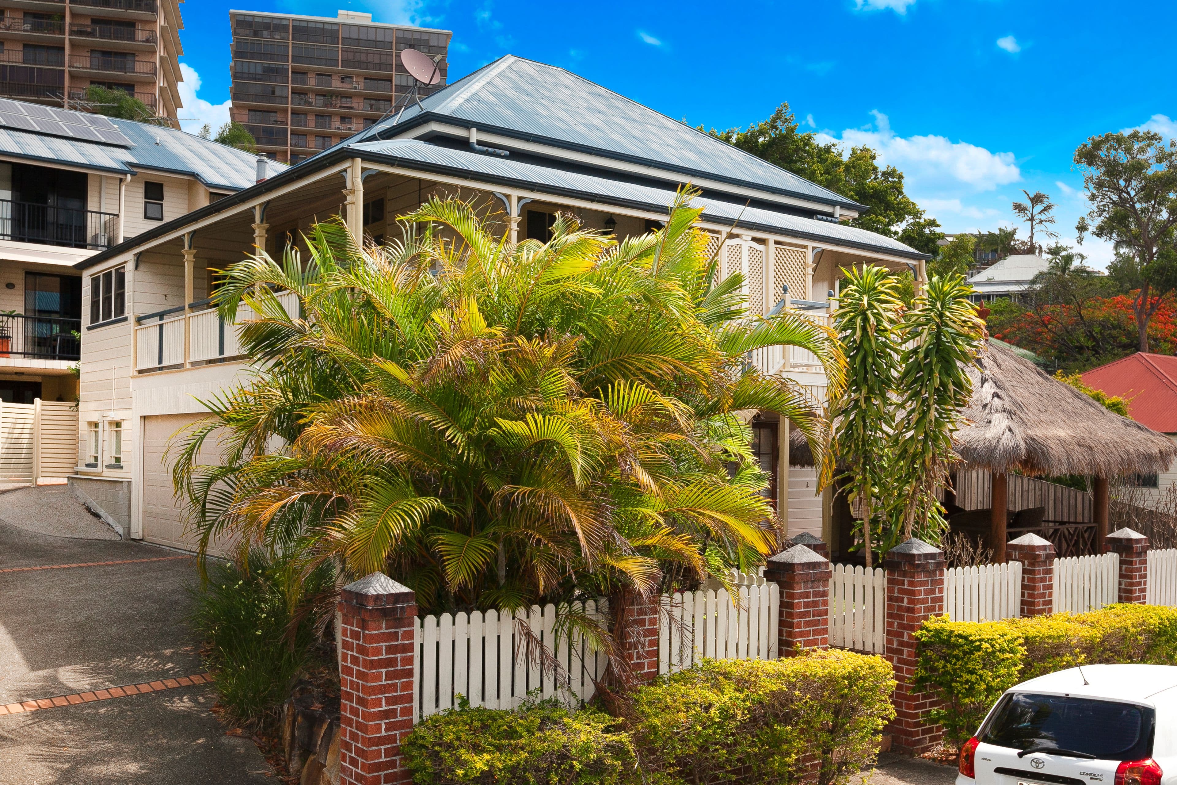 35 Cunningham Street, Taringa QLD 4068, Taringa - Thumbnail 2