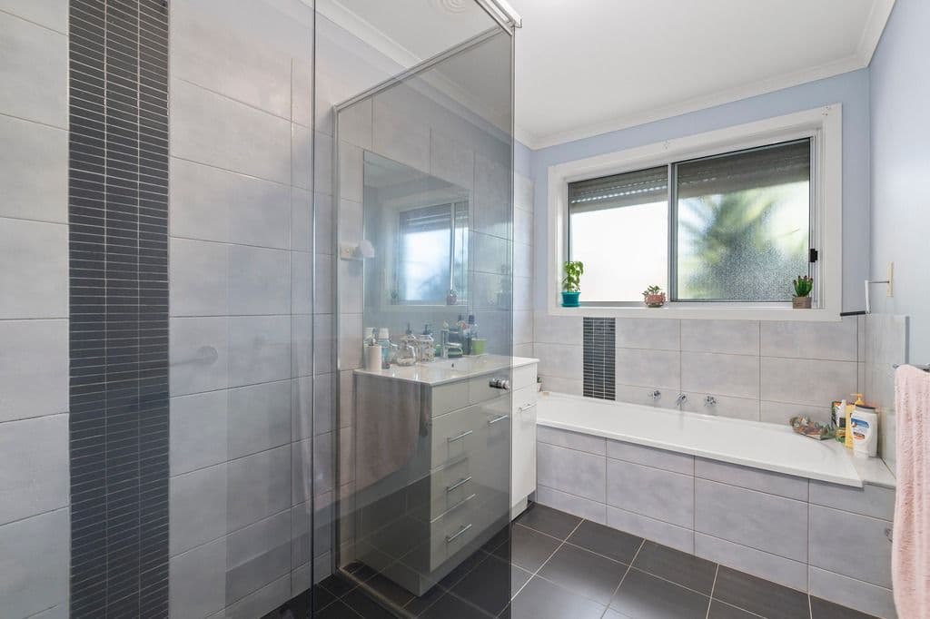 59 Blossom Park Drive, Mill Park VIC 3082, Mill Park - Thumbnail 5
