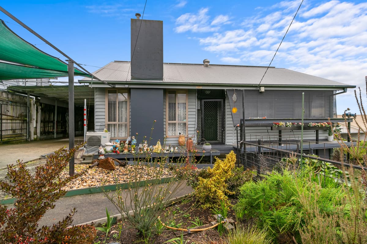 6 Lae Court, MORWELL VIC 3840, Morwell - Image 1