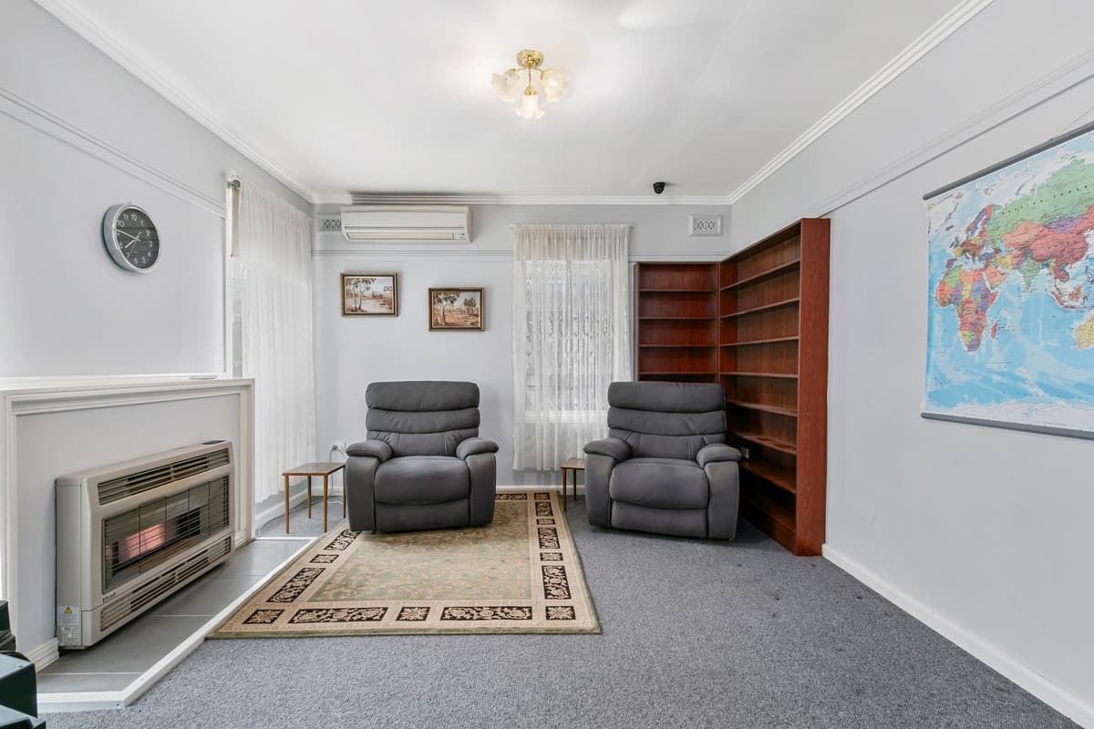6 Lae Court, MORWELL VIC 3840, Morwell - Thumbnail 2
