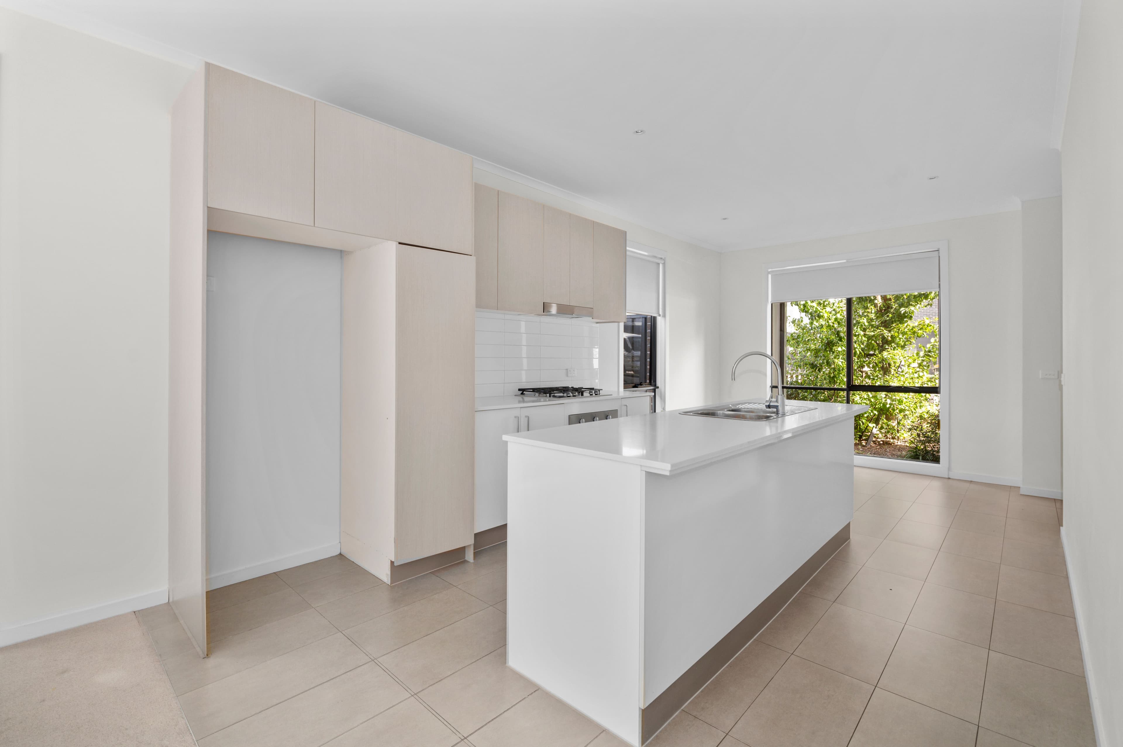 17 Ramez Street, Mernda VIC 3754, Mernda - Thumbnail 2