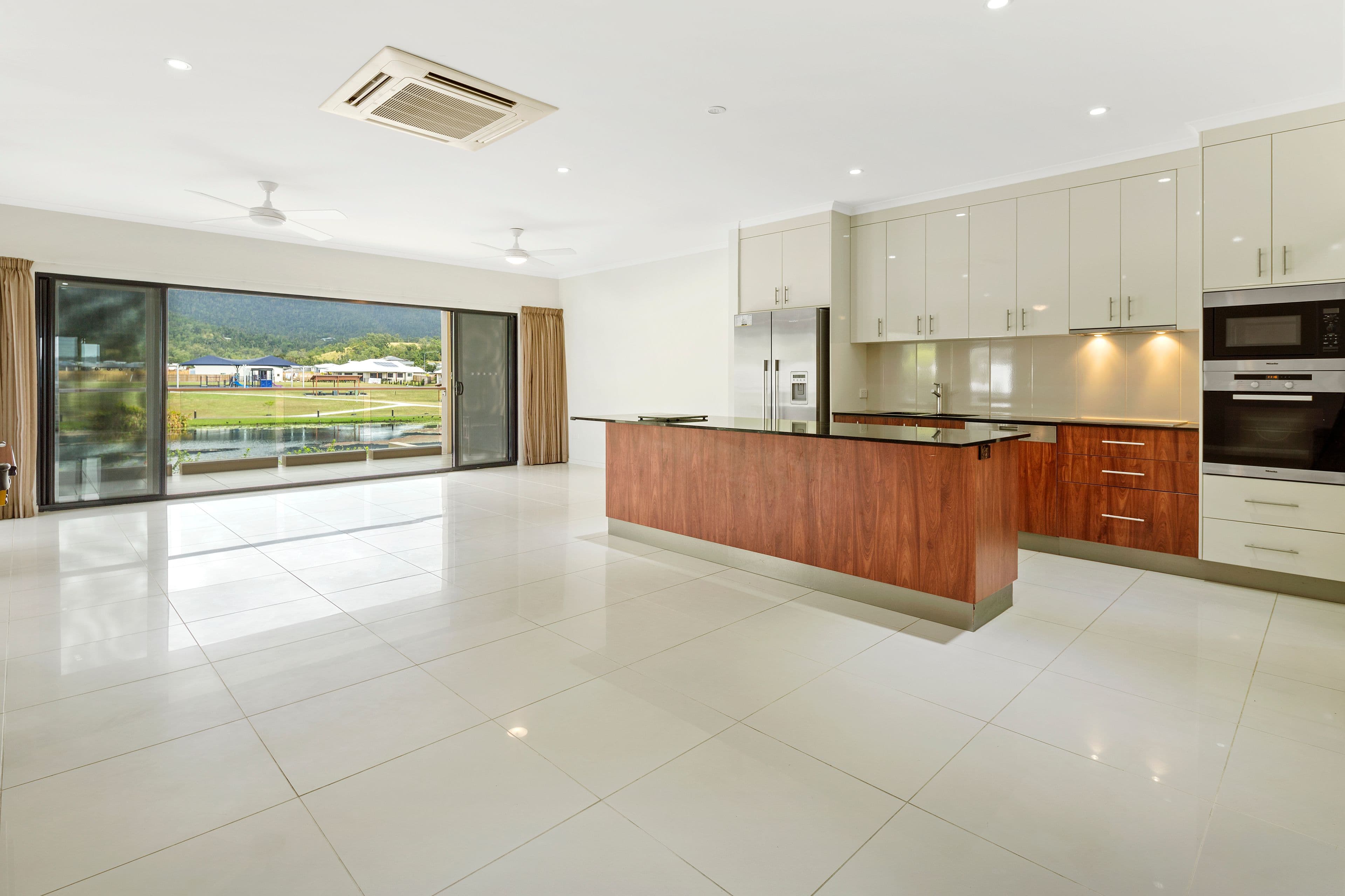 36 Abell Road, Cannonvale QLD 4802, Cannonvale - Thumbnail 2