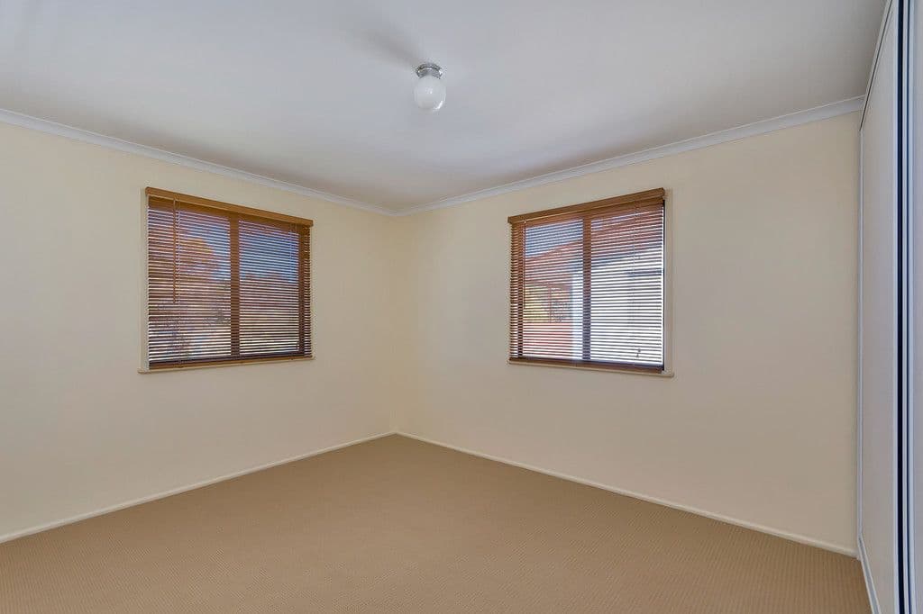 27 Rumsey Drive, Raceview QLD 4305, Raceview - Thumbnail 4