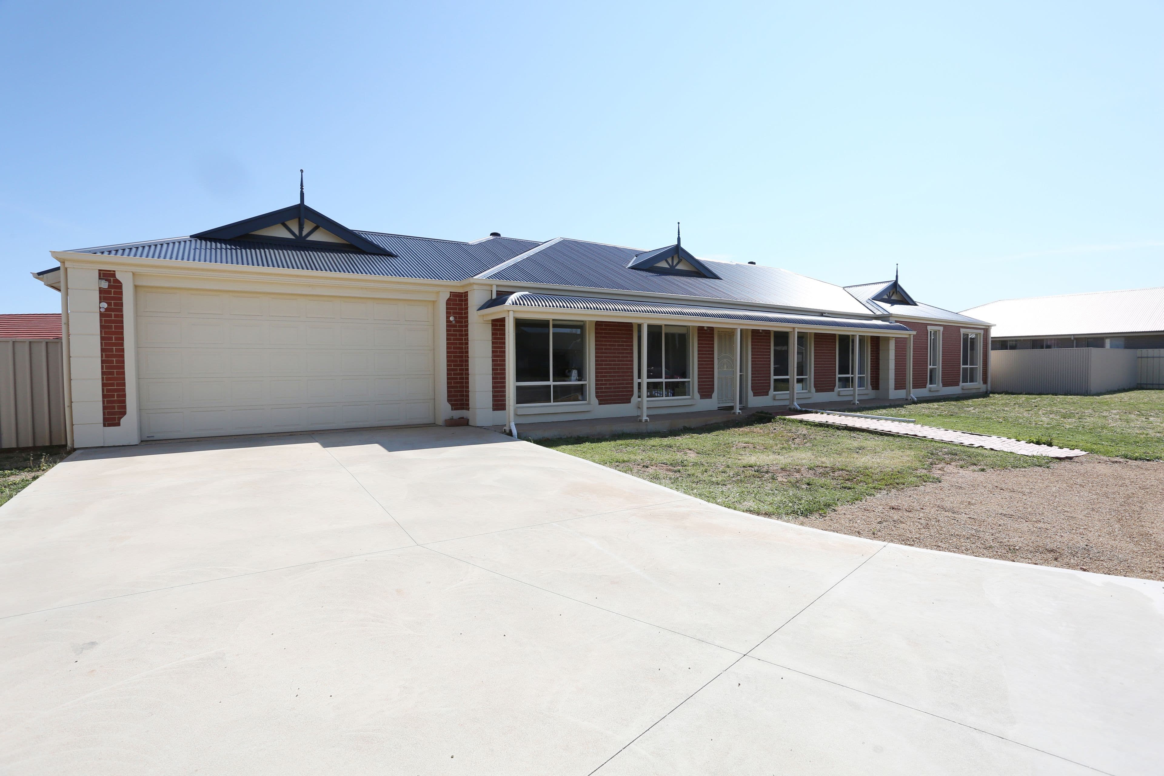 18 Honeysuckle Drive, Balaklava SA 5461, Balaklava - Image 1