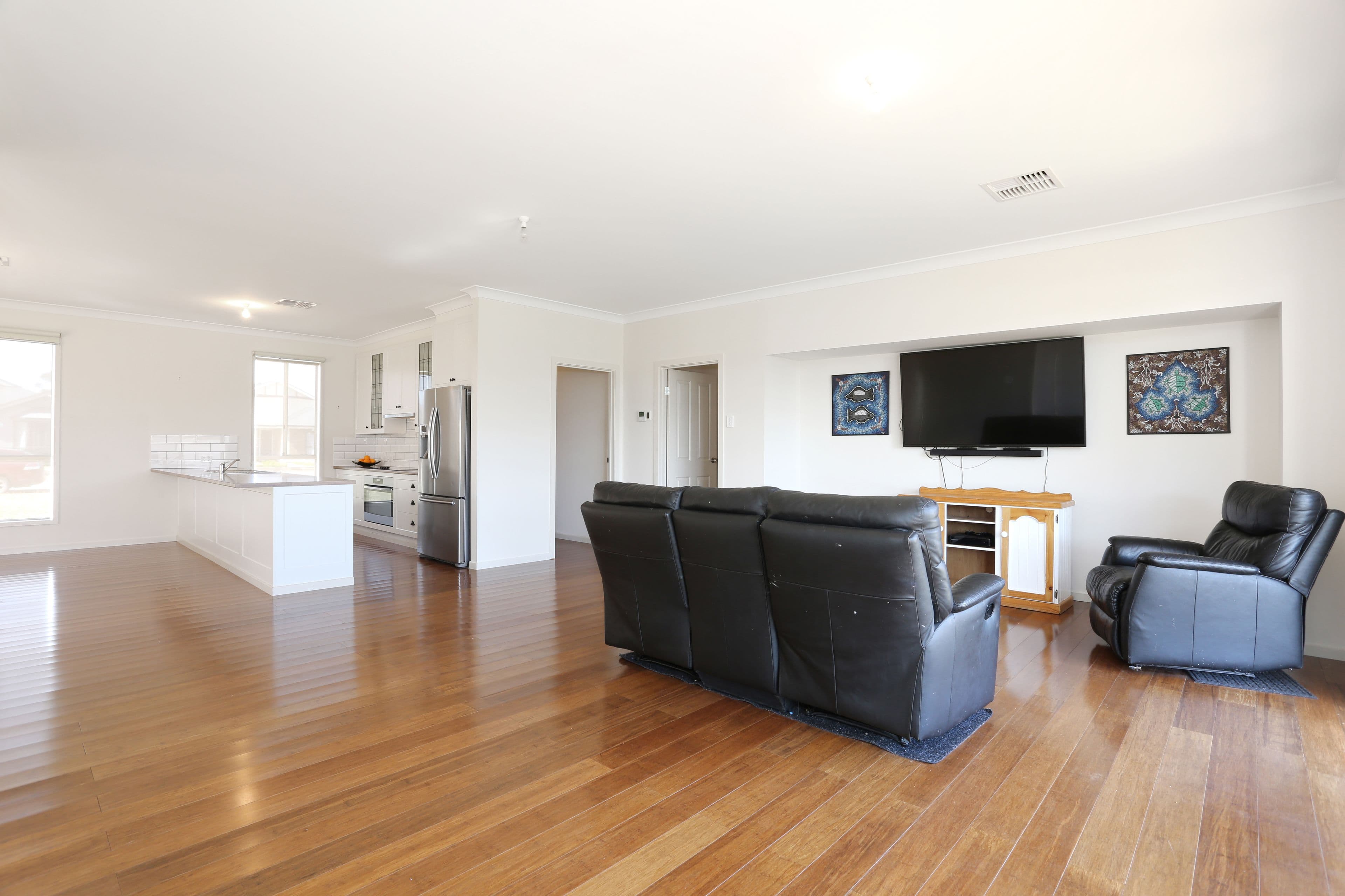 18 Honeysuckle Drive, Balaklava SA 5461, Balaklava - Thumbnail 7