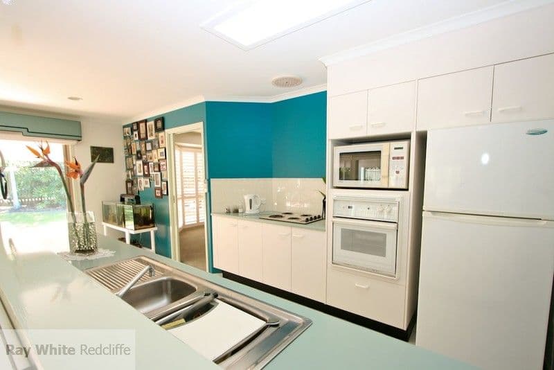 23 Hampshire Court, KIPPA-RING QLD 4021, Kippa-Ring - Thumbnail 4