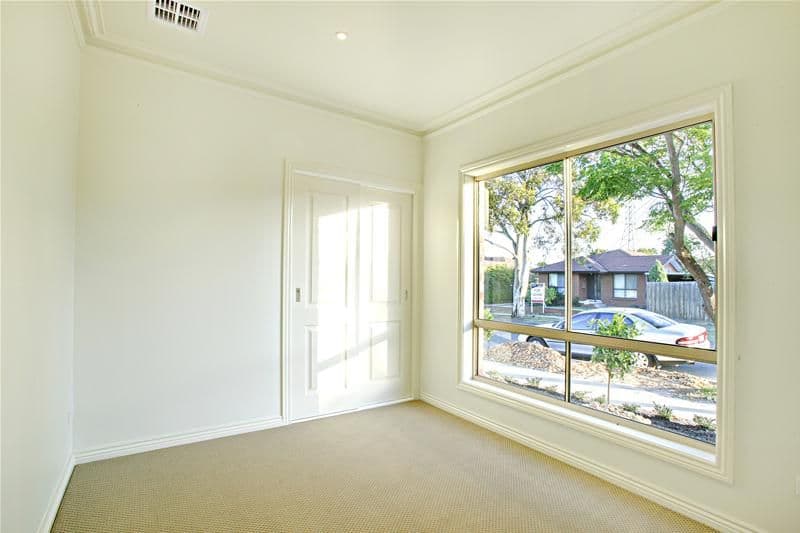 1B Elizabeth Grove, BUNDOORA VIC 3083, Bundoora - Thumbnail 8