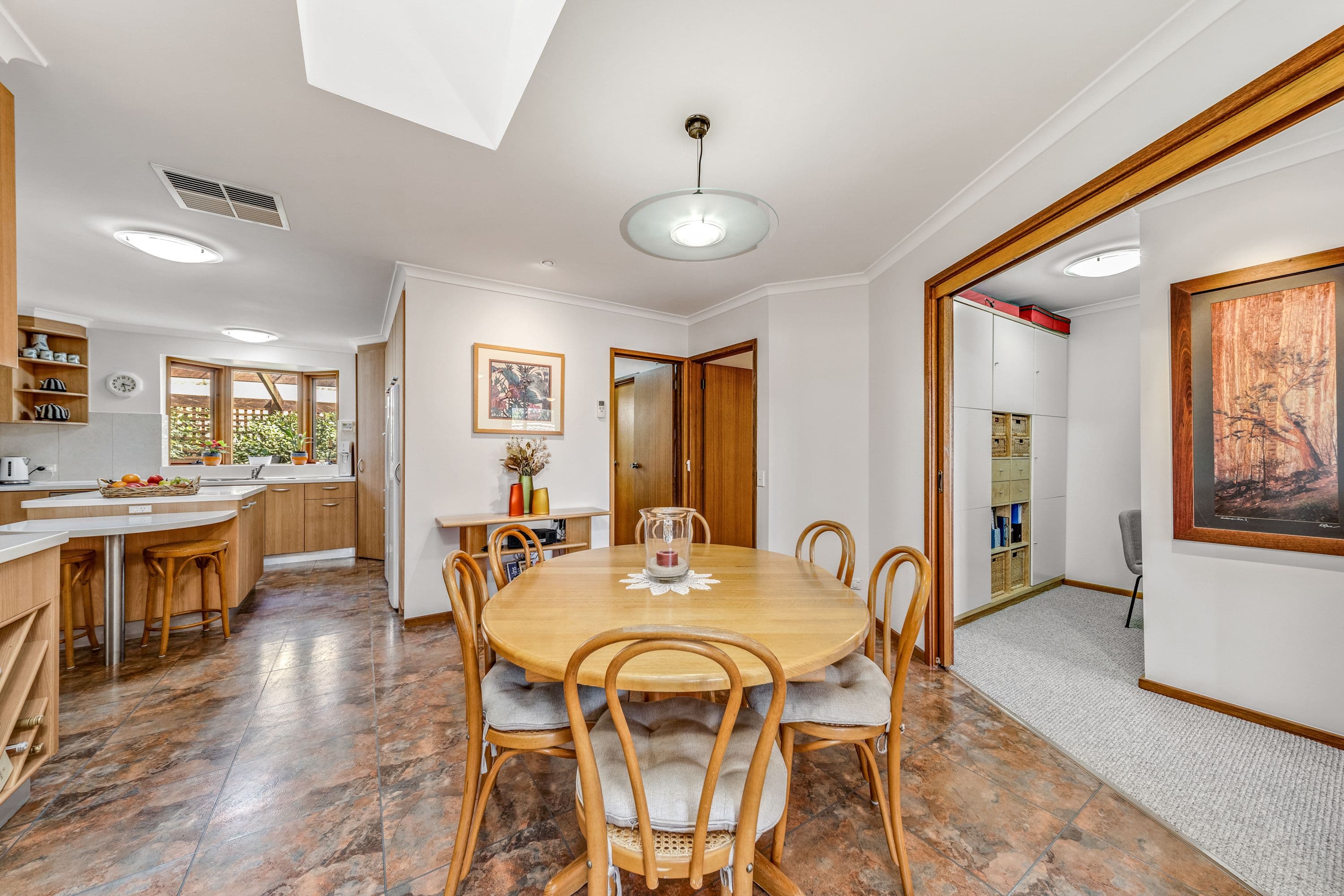16 Davis Street, Weetangera ACT 2614, Weetangera - Thumbnail 8