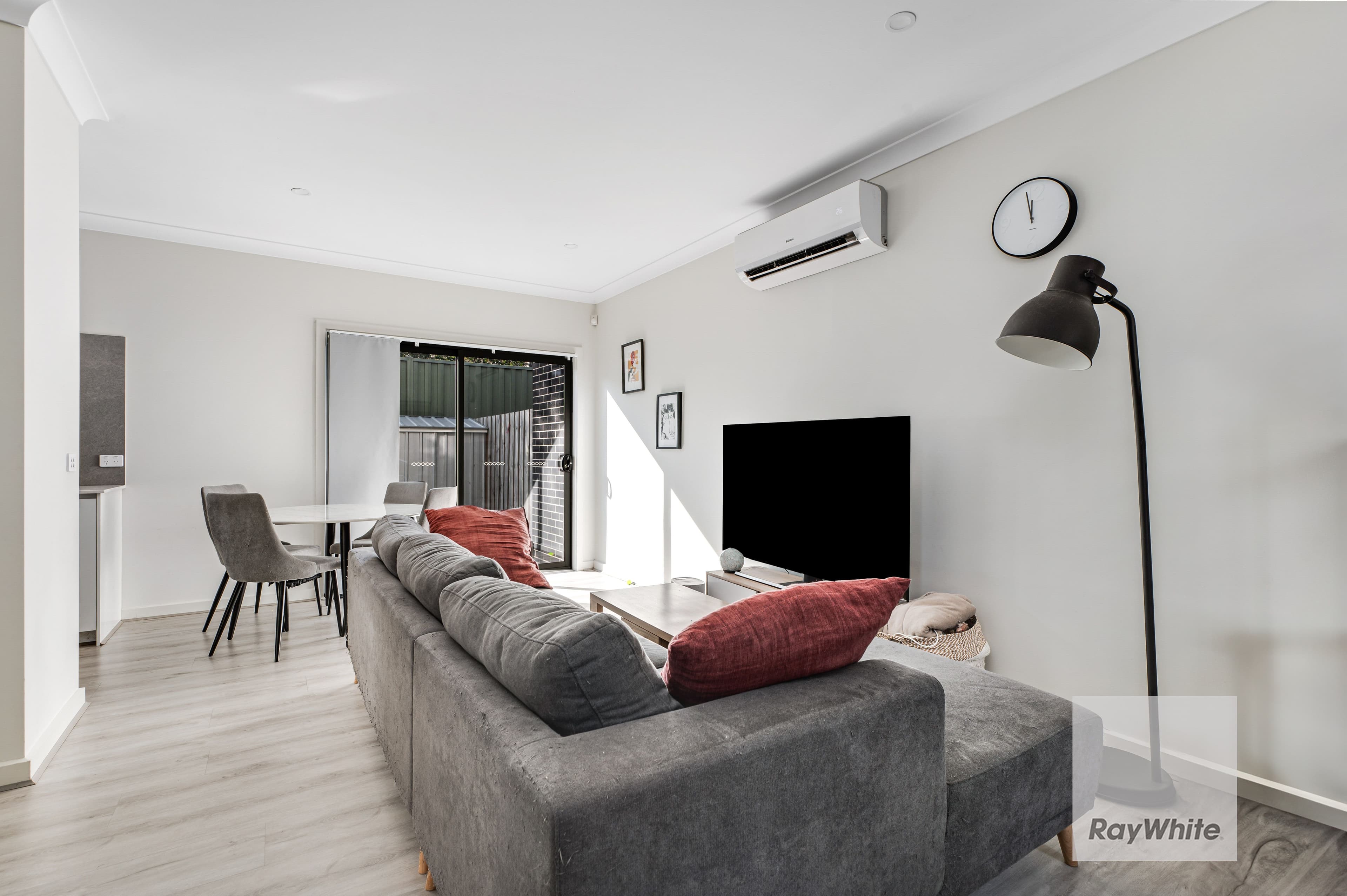 42 Pascoe Street, Westmeadows VIC 3049, Westmeadows - Thumbnail 2