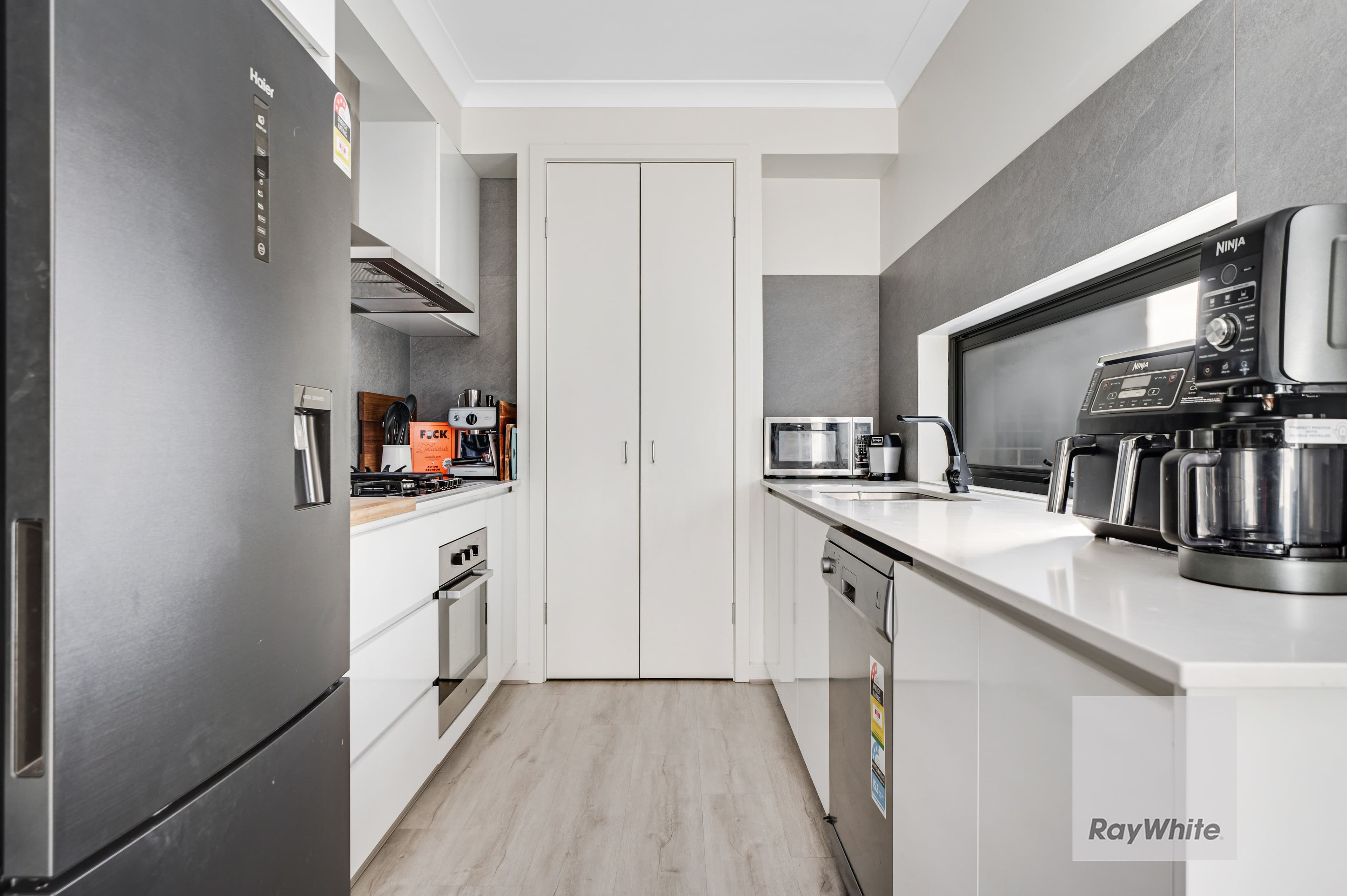 42 Pascoe Street, Westmeadows VIC 3049, Westmeadows - Thumbnail 4