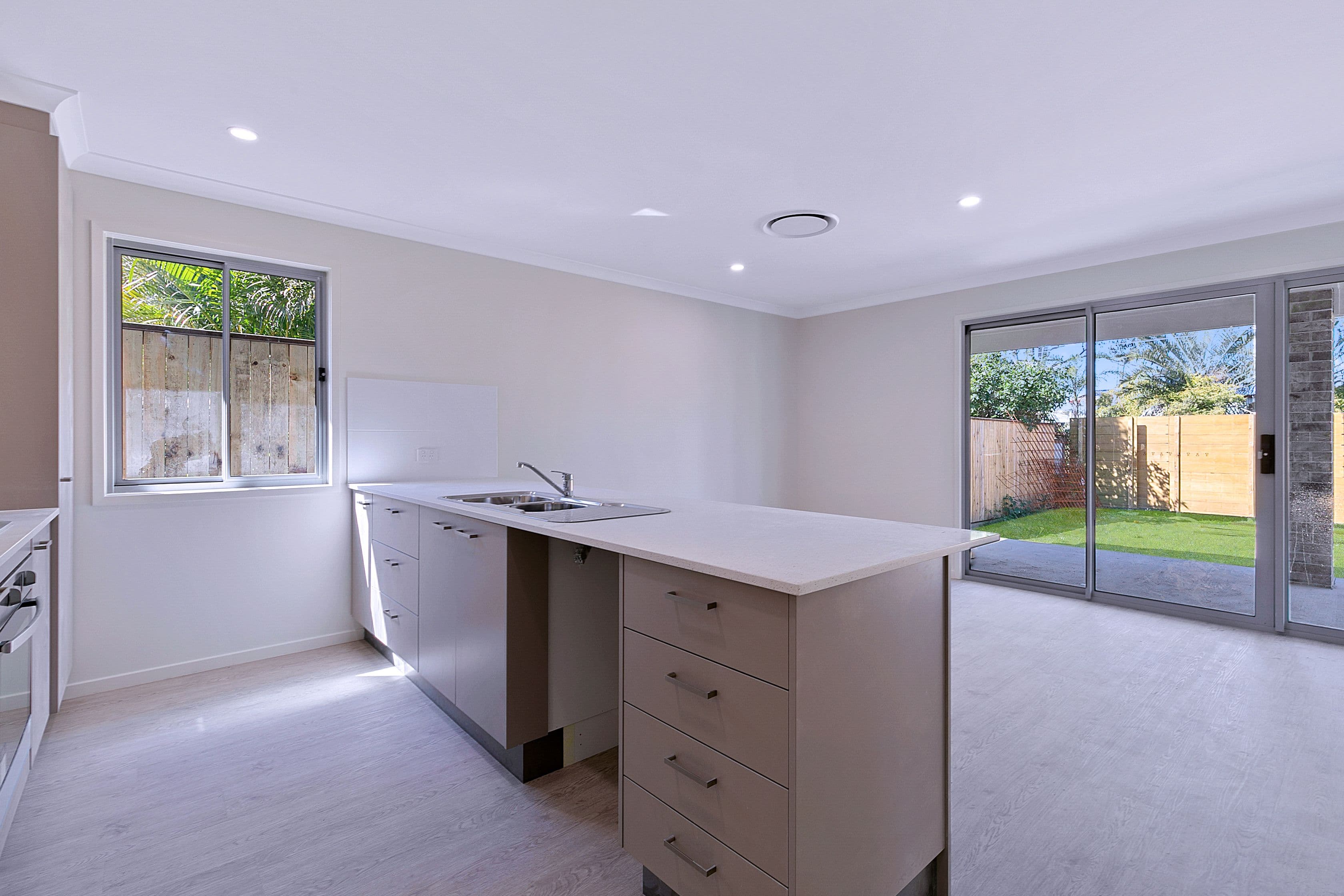 7 Norman Street, Deagon QLD 4017, Deagon - Thumbnail 2