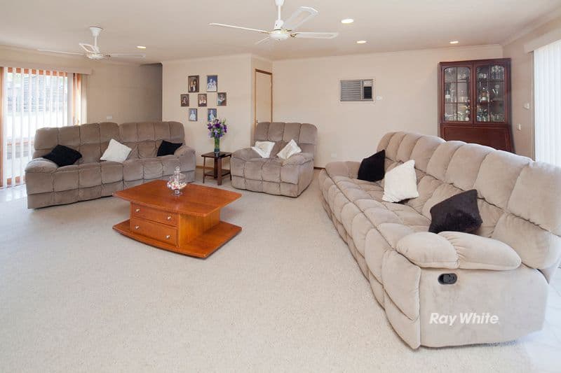 5 Saligna Court, LANGWARRIN VIC 3910, Langwarrin - Thumbnail 4
