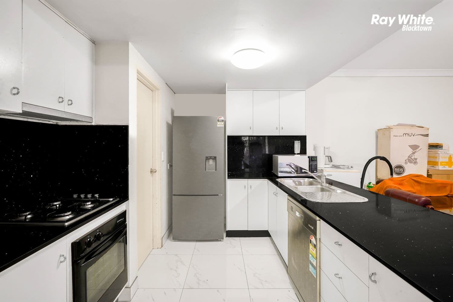 8-10 Fifth Avenue, Blacktown NSW 2148, Blacktown - Thumbnail 2