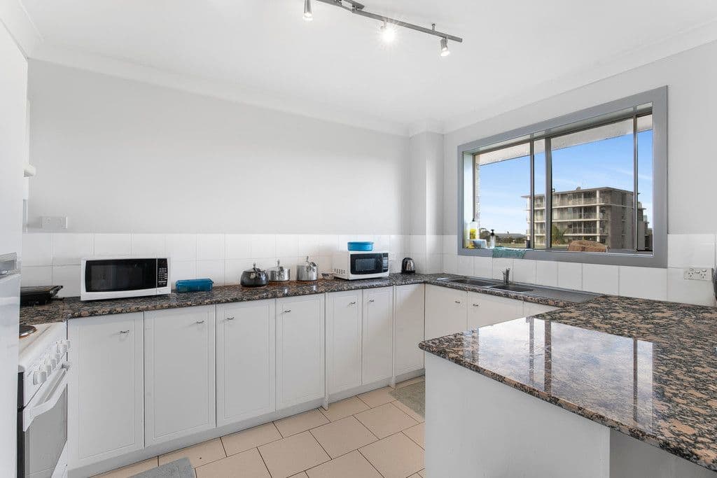 15 Finney Road, Indooroopilly QLD 4068, Indooroopilly - Thumbnail 2