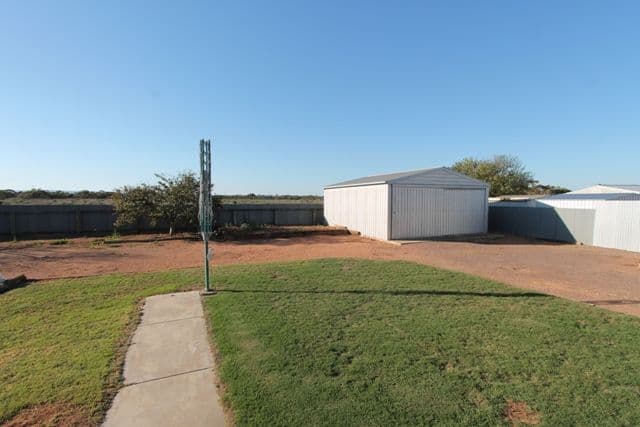 10 Clothier Crescent, COWELL SA 5602, Cowell - Thumbnail 2