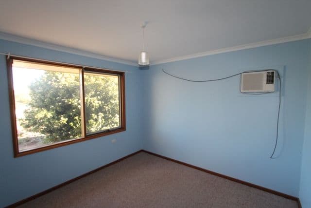 10 Clothier Crescent, COWELL SA 5602, Cowell - Thumbnail 4