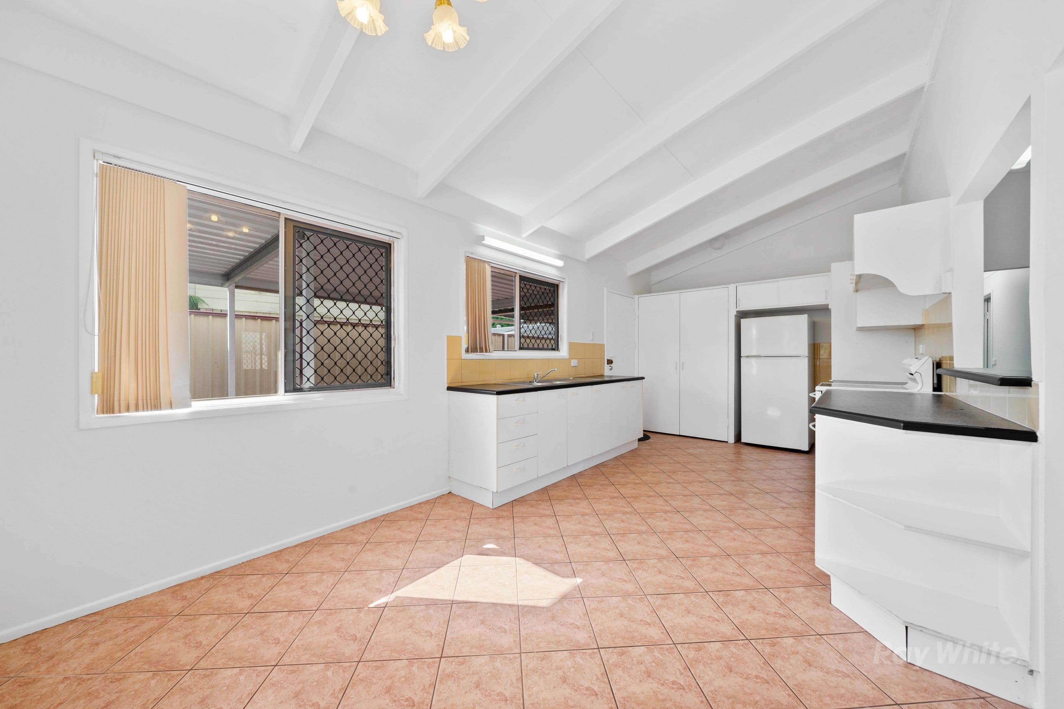 6 Elaroo Street, Marsden QLD 4132, Marsden - Thumbnail 3