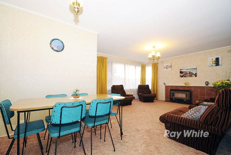 15 Mulgoa Avenue, DANDENONG NORTH VIC 3175, Dandenong North - Thumbnail 6