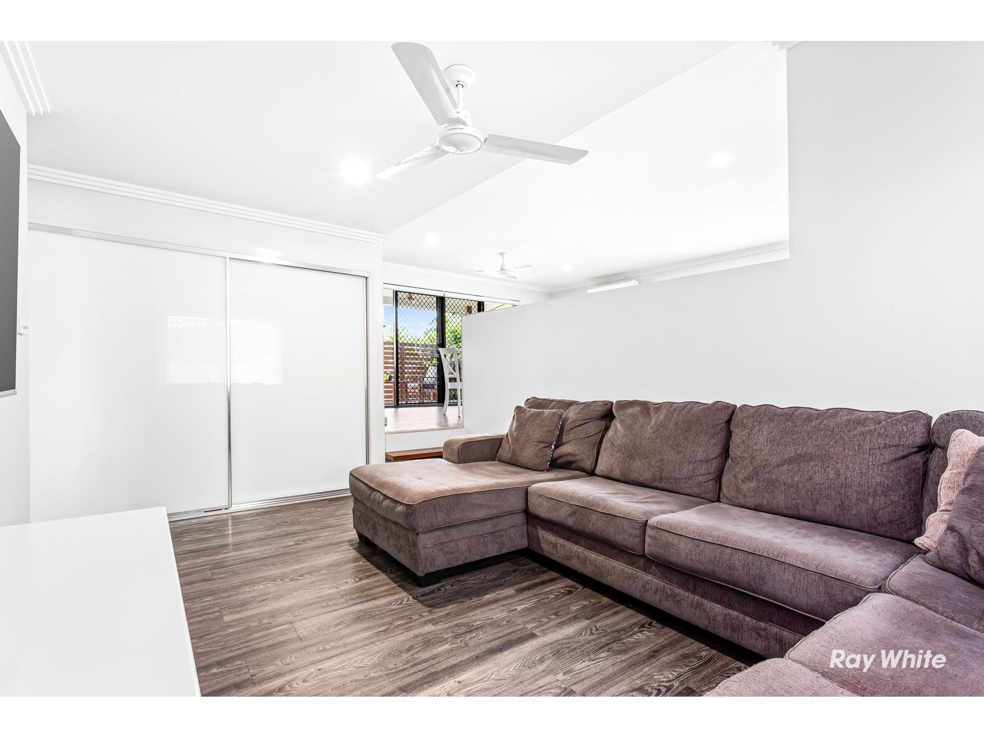 8 Johnathon Street, Yeppoon QLD 4703, Yeppoon - Thumbnail 8