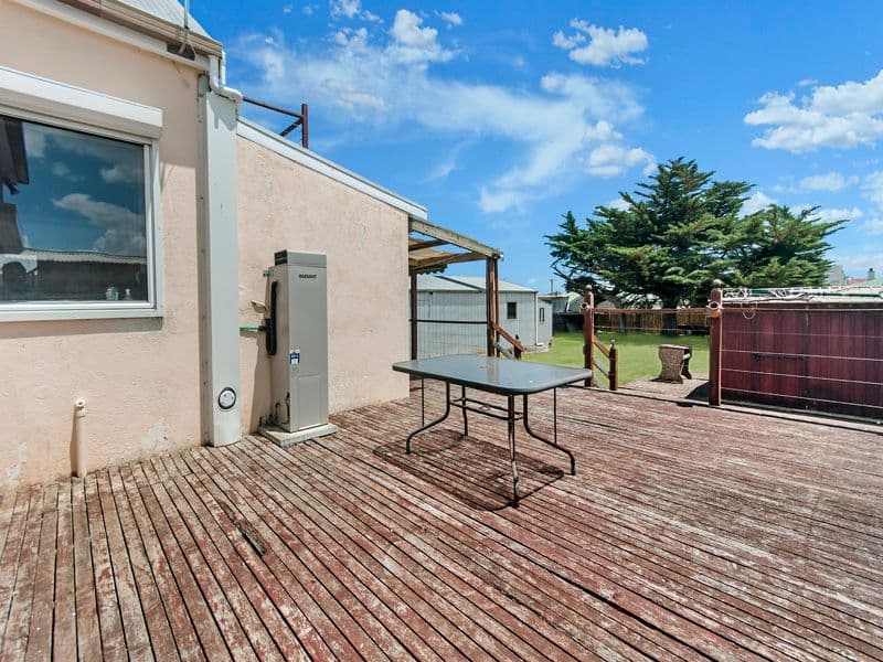 211 Russell Street, Dennington VIC 3280, Dennington - Thumbnail 7