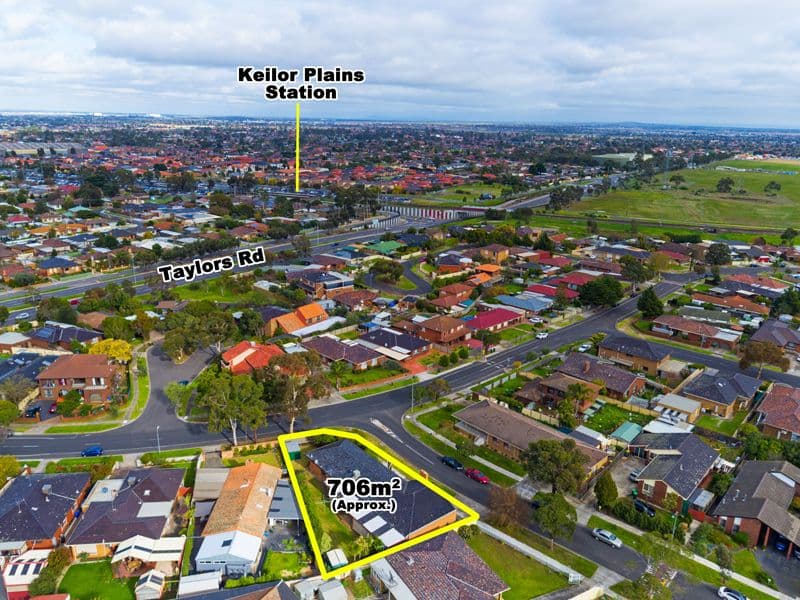 14 Carbine Way, Keilor Downs VIC 3038, Keilor Downs - Thumbnail 3