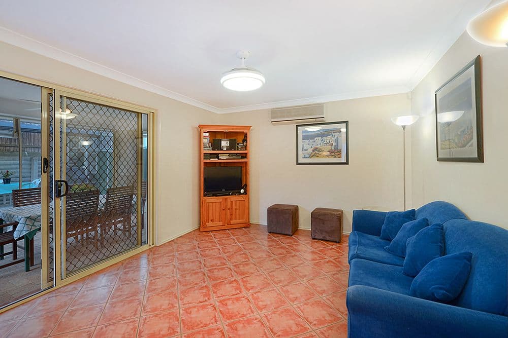 11 Redgum Place, MOLENDINAR QLD 4214, Molendinar - Thumbnail 6