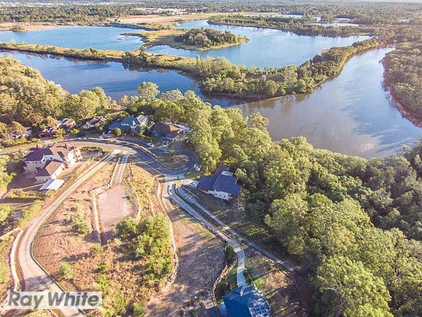 8 River Vista Crescent, Murrumba Downs QLD 4503, Murrumba Downs - Thumbnail 2
