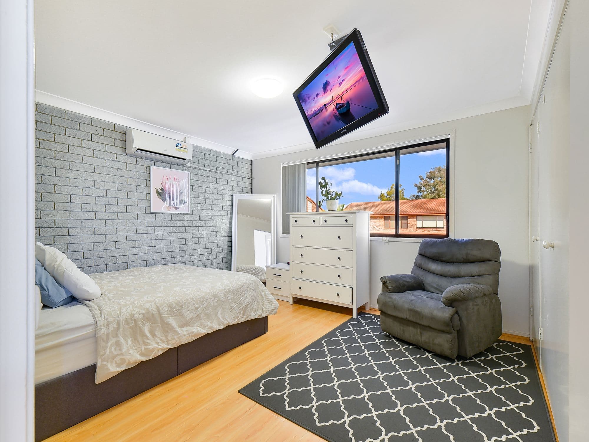 31 Calabro Avenue, Lurnea NSW 2170, Lurnea - Thumbnail 4