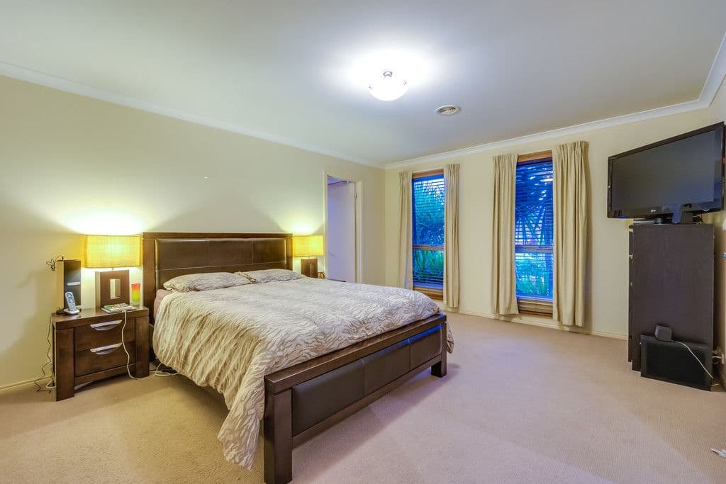 35 Azure Drive, Tarneit VIC 3029, Tarneit - Thumbnail 3