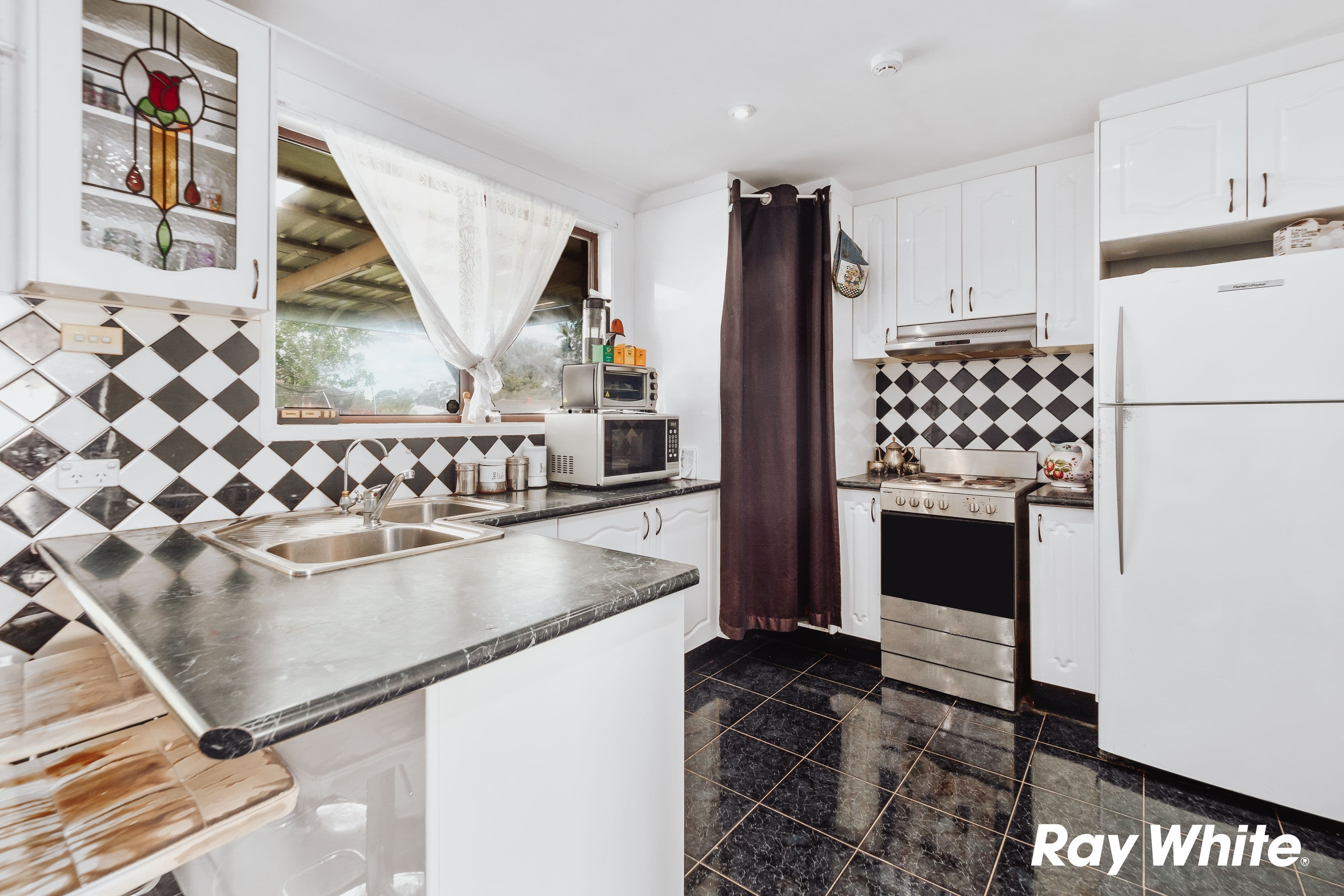 99 Yarramundi Drive, Dean Park NSW 2761, Dean Park - Thumbnail 2