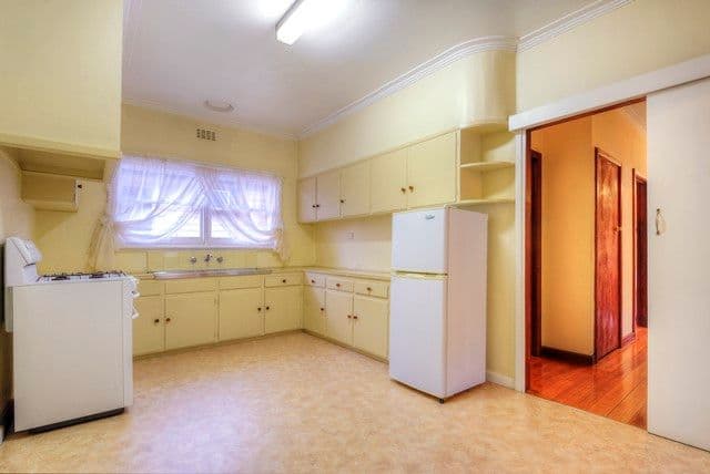 16 Wattle Grove, Reservoir VIC 3073, Reservoir - Thumbnail 5