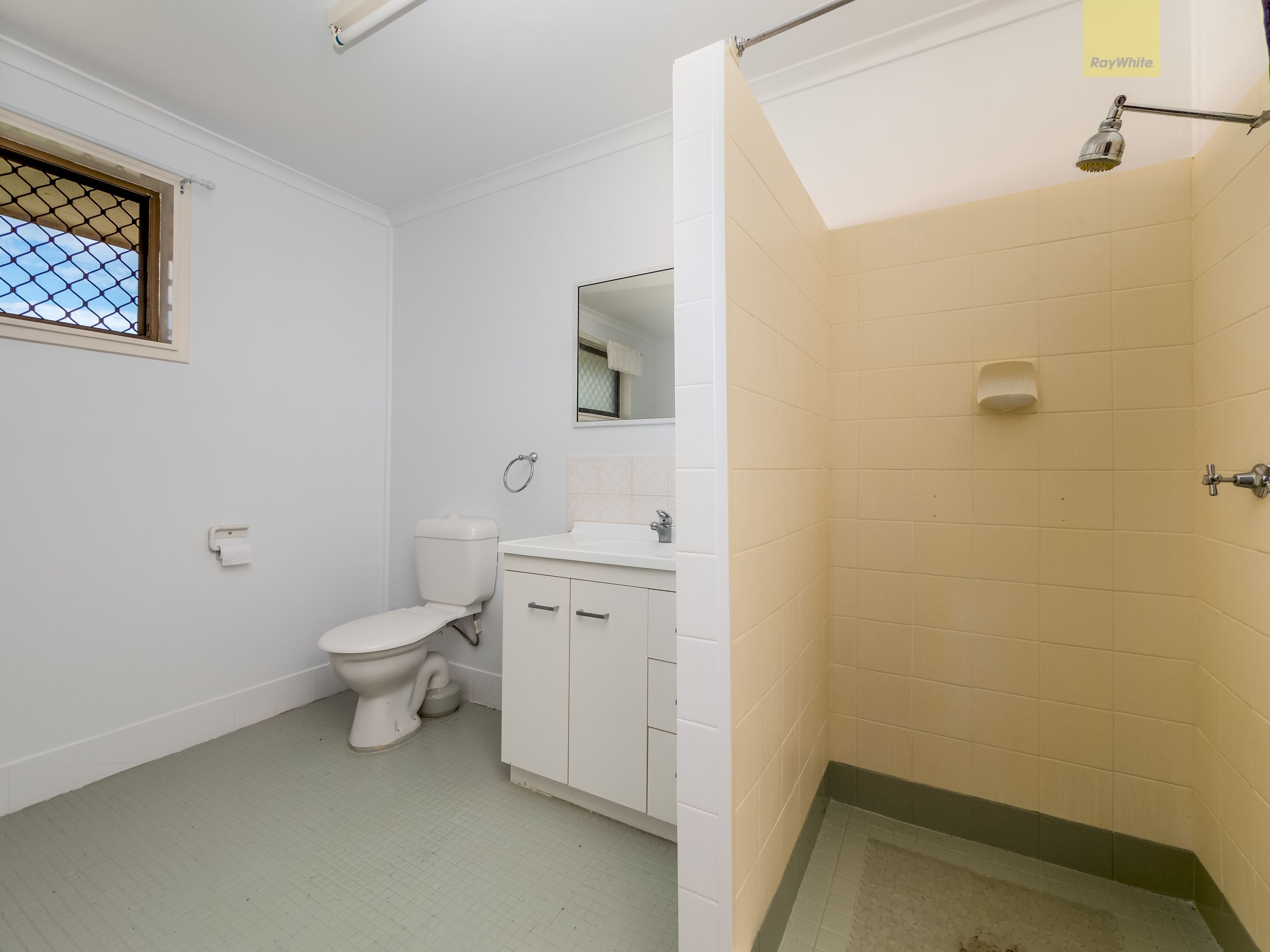 16 East Street, Casino NSW 2470, Casino - Thumbnail 7