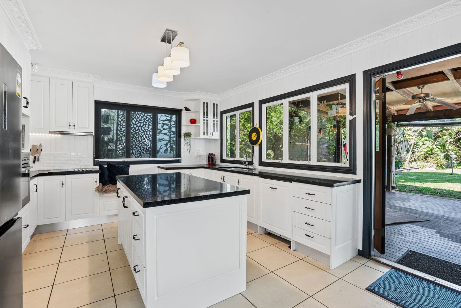 33 Freney Street, Rocklea QLD 4106, Rocklea - Thumbnail 2