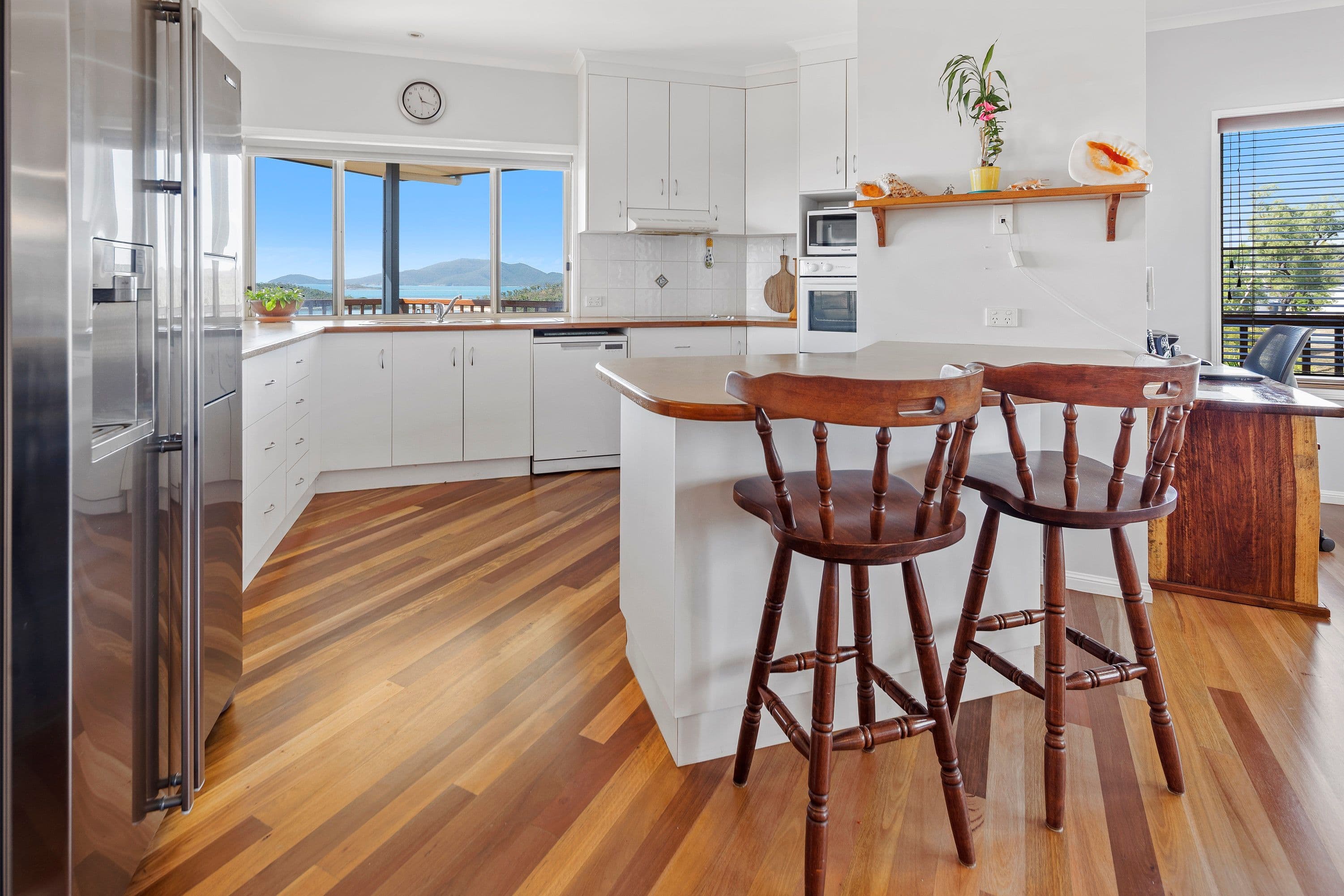 25 Blackcurrant Drive, Hideaway Bay QLD 4800, Hideaway Bay - Thumbnail 7