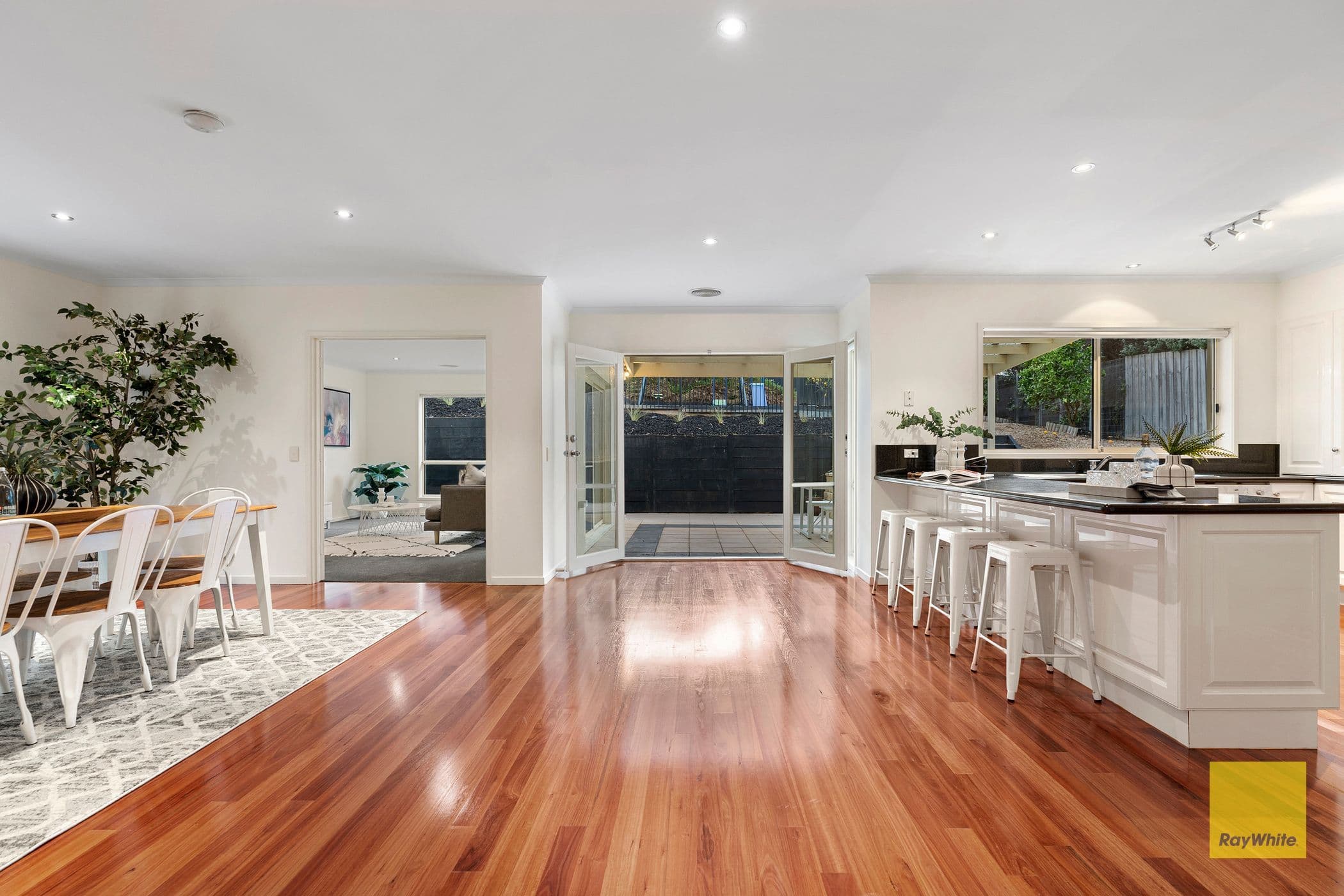 34 Knollbrook Close, Highton VIC 3216, Highton - Thumbnail 2