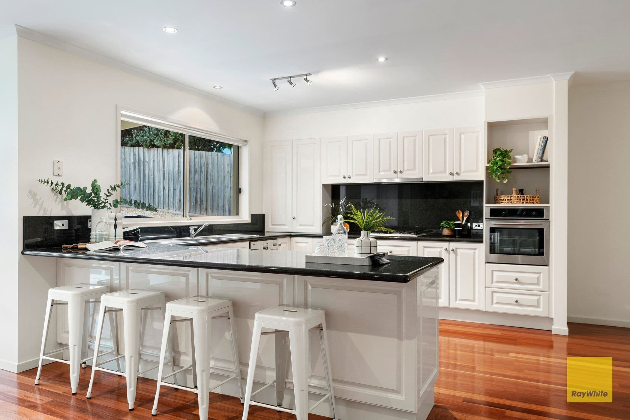 34 Knollbrook Close, Highton VIC 3216, Highton - Thumbnail 4