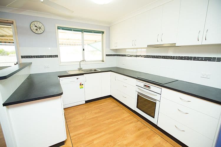 35 Roebuck Street, Mahomets Flats WA 6530, Mahomets Flats - Thumbnail 3