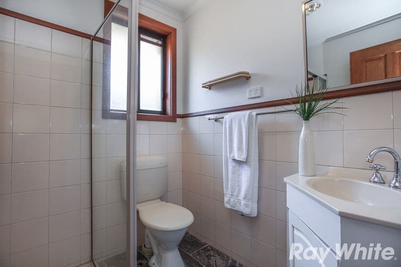 29 Strickland Avenue, Mill Park VIC 3082, Mill Park - Thumbnail 8