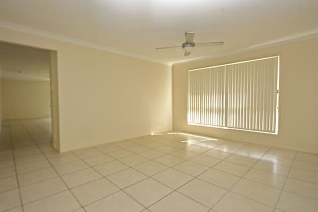 60 Eric Drive, BLACKSTONE QLD 4304, Blackstone - Thumbnail 6
