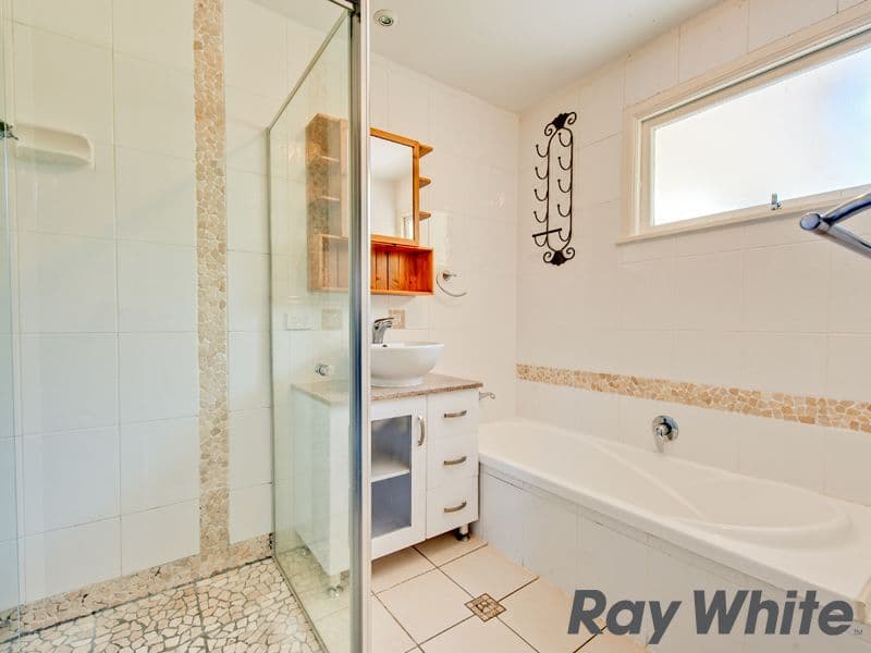17 Montclair Street, ASPLEY QLD 4034, Aspley - Thumbnail 6