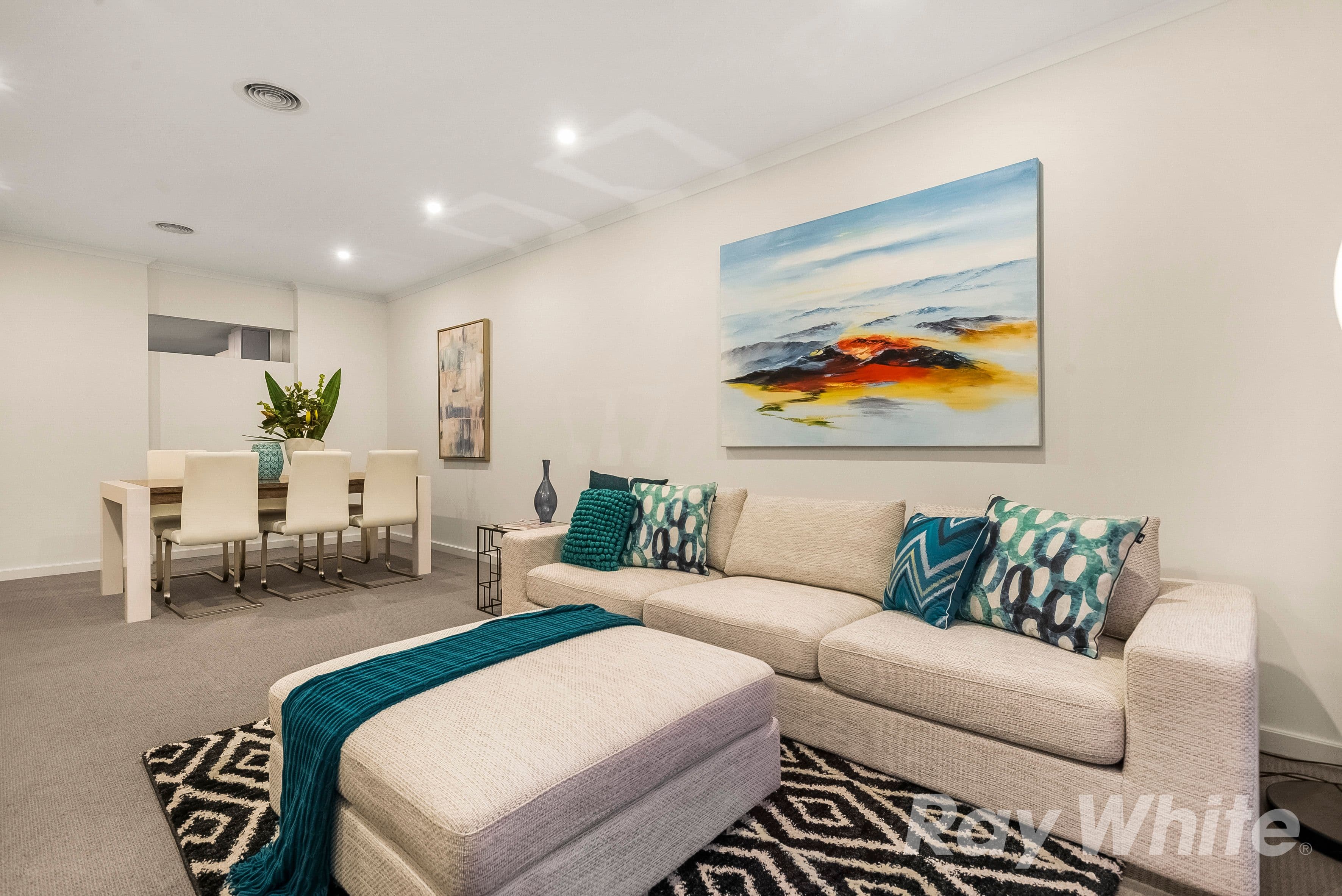 33 Waverley Park Drive, Mulgrave VIC 3170, Mulgrave - Thumbnail 2