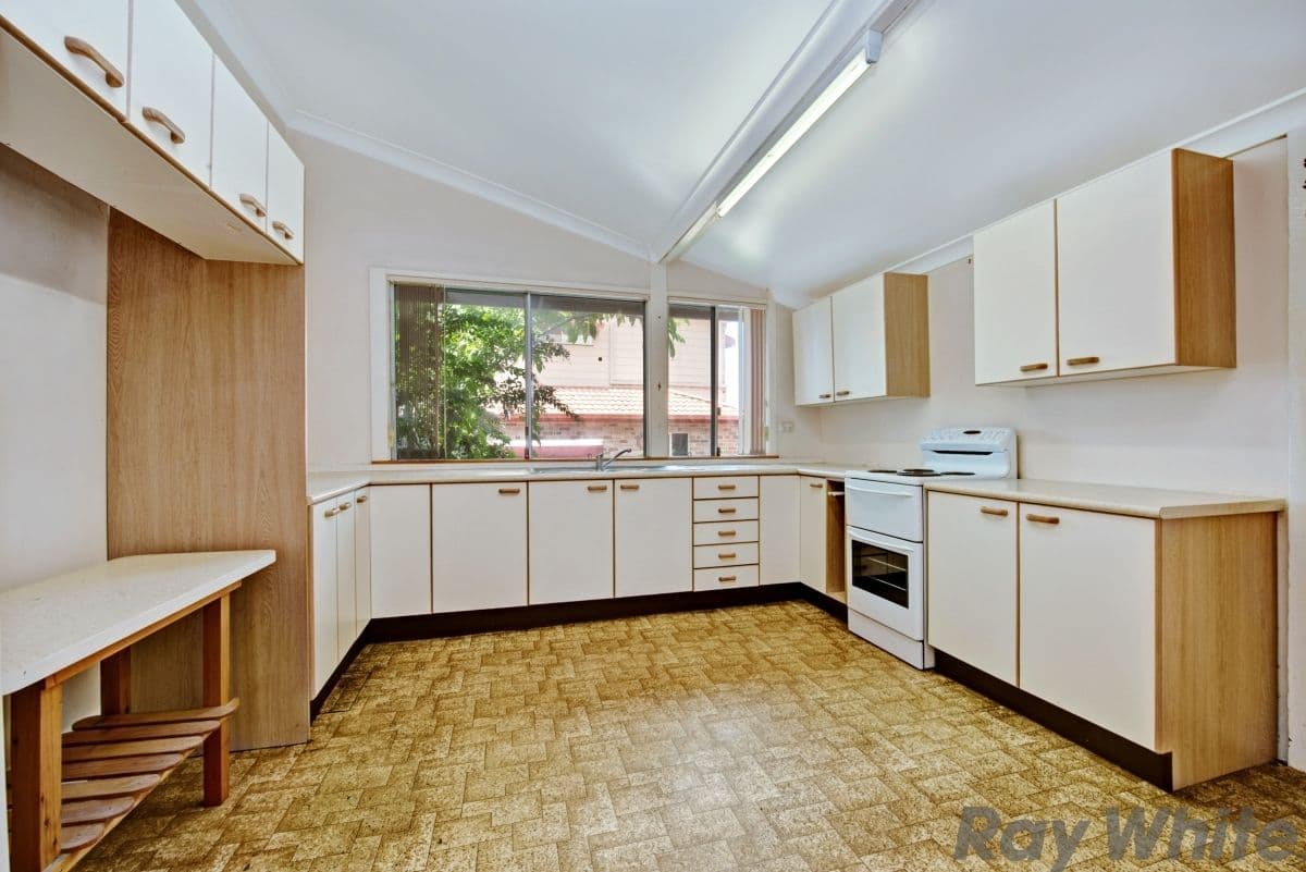4 Windsor Place, Deception Bay QLD 4508, Deception Bay - Thumbnail 5