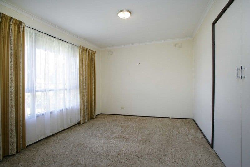 2 McCrae Close, SCORESBY VIC 3179, Scoresby - Thumbnail 5