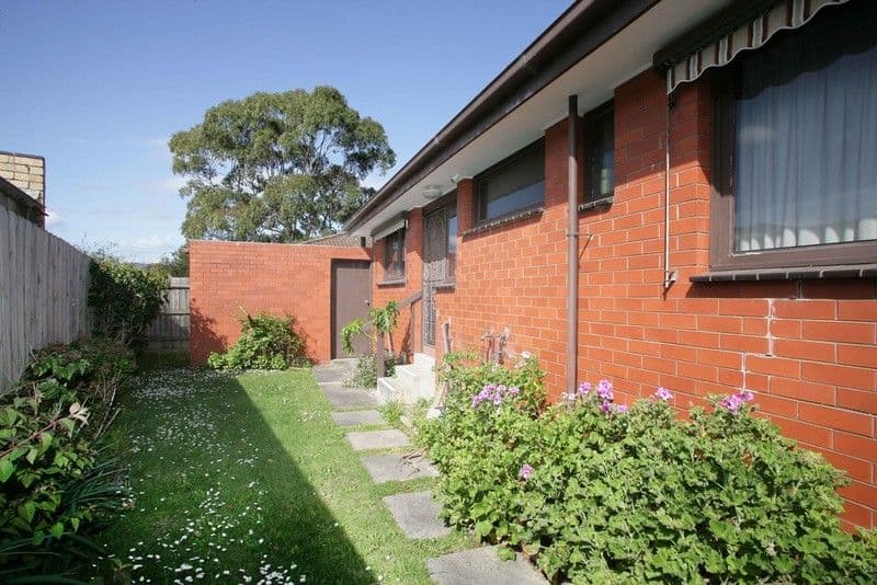 2 McCrae Close, SCORESBY VIC 3179, Scoresby - Thumbnail 8