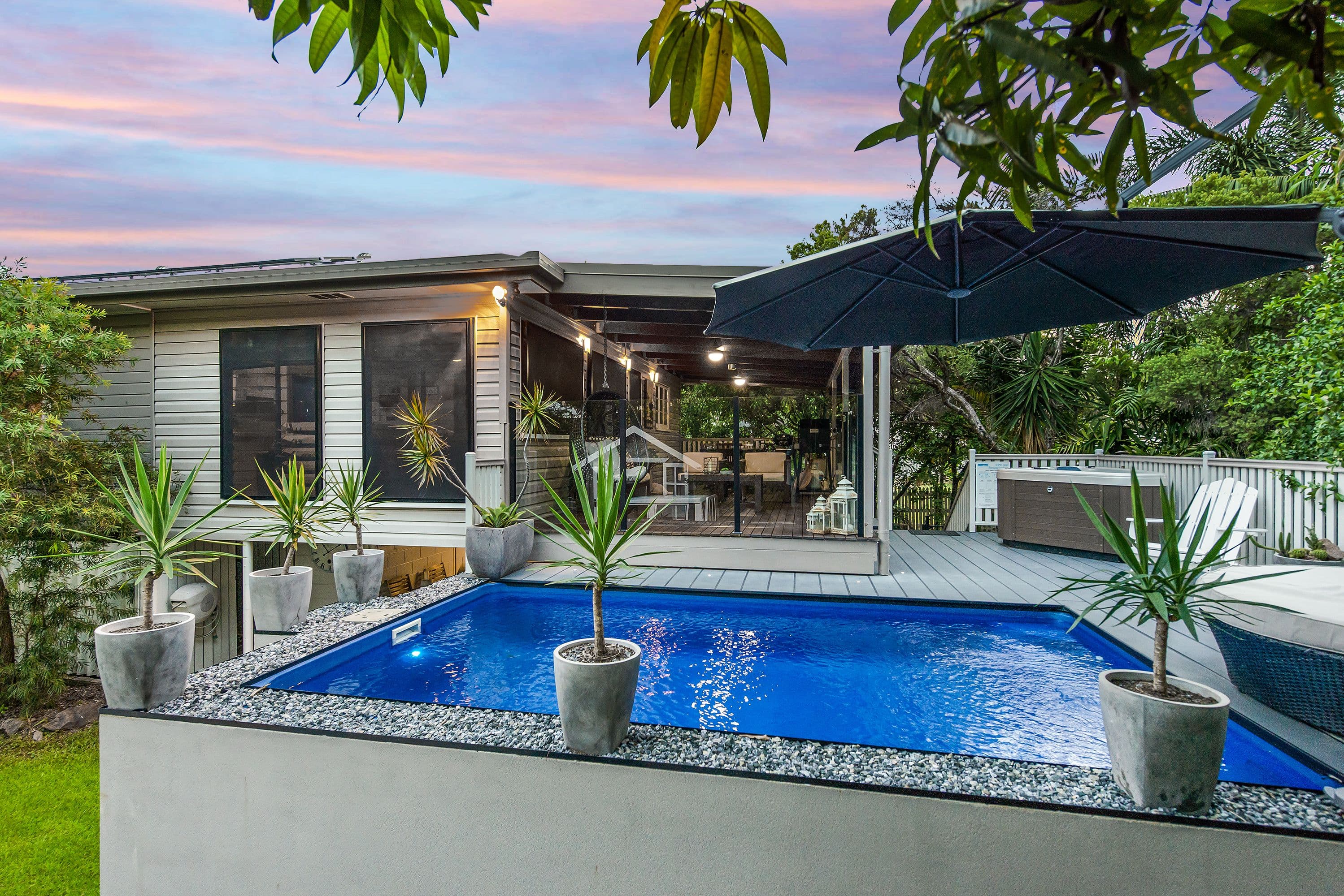 4 Whyte Street, Hermit Park QLD 4812, Hermit Park - Image 1