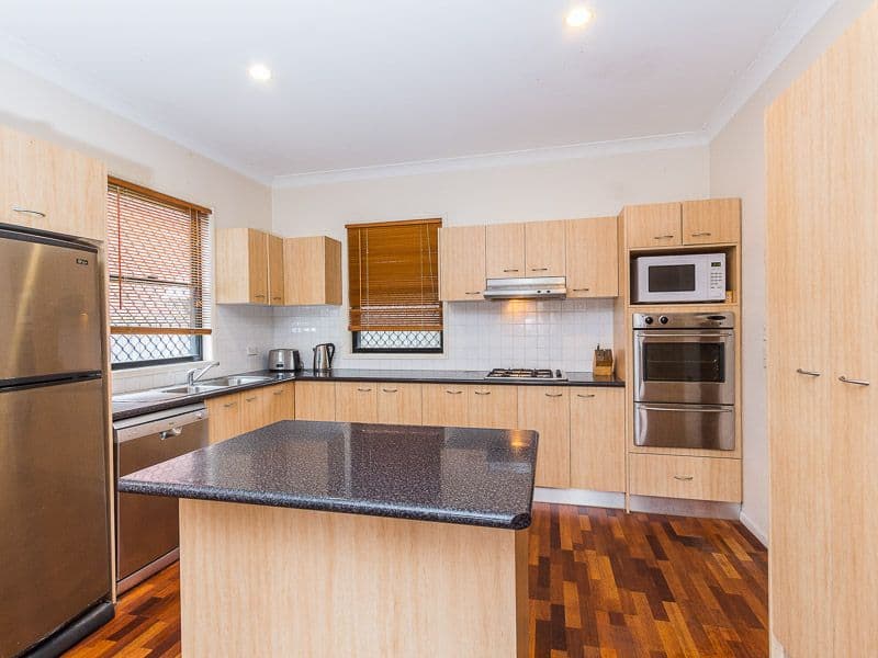 79 Baringa Street, Morningside QLD 4170, Morningside - Thumbnail 2