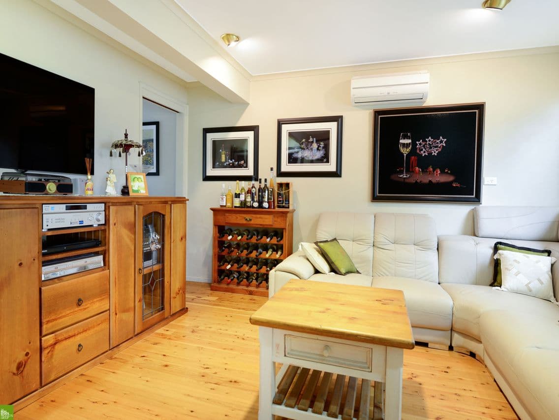11 White Gum Avenue, Albion Park Rail - Thumbnail 2