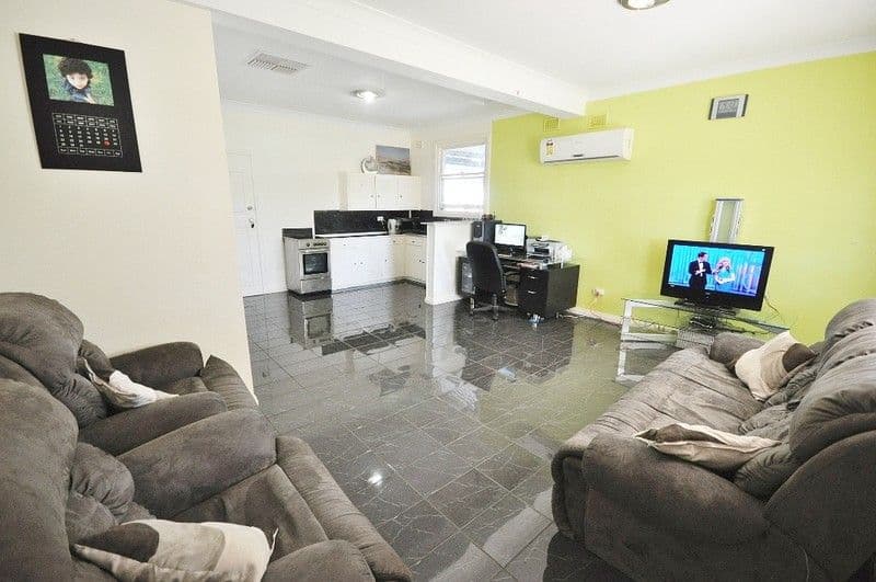 18 Peacock Road, ELIZABETH DOWNS SA 5113, Elizabeth Downs - Thumbnail 2